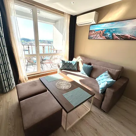 Apartment Sea View Private B 511 *